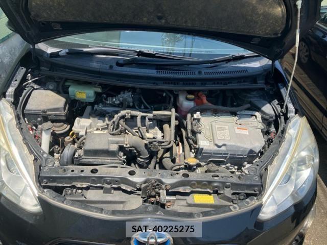 Toyota AQUA 2015-04 7452920-24