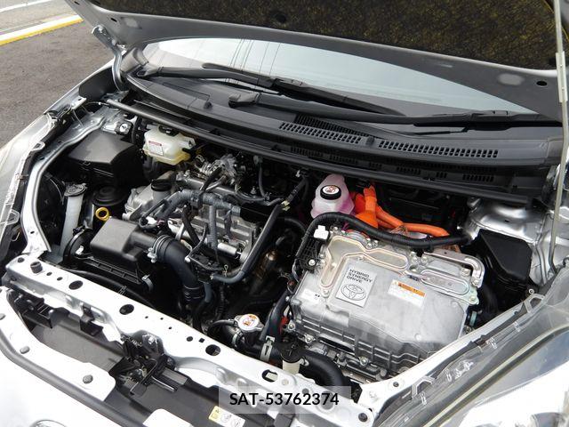 Toyota AQUA 2021-04 7452853-23