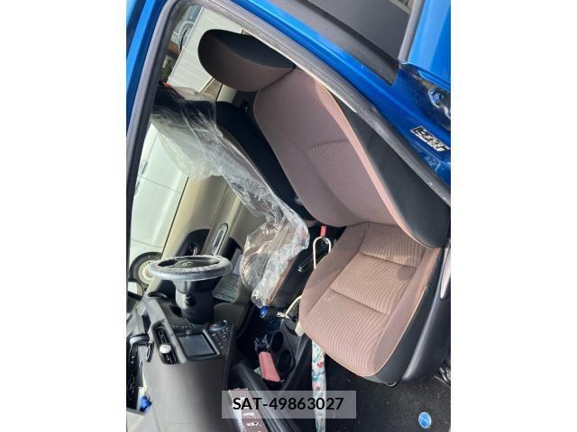 Toyota AQUA 2012-11 7452918-9