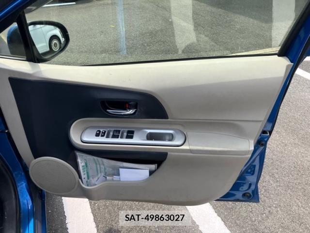 Toyota AQUA 2012-11 7452918-12