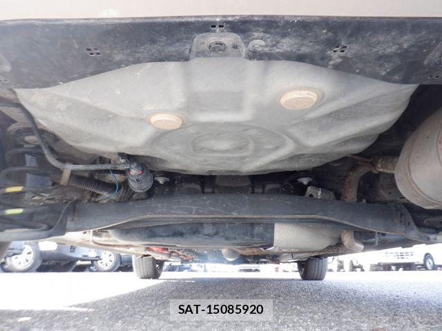 Toyota AQUA 2023-06 7452842-14