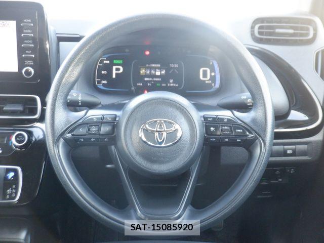 Toyota AQUA 2023-06 7452842-25