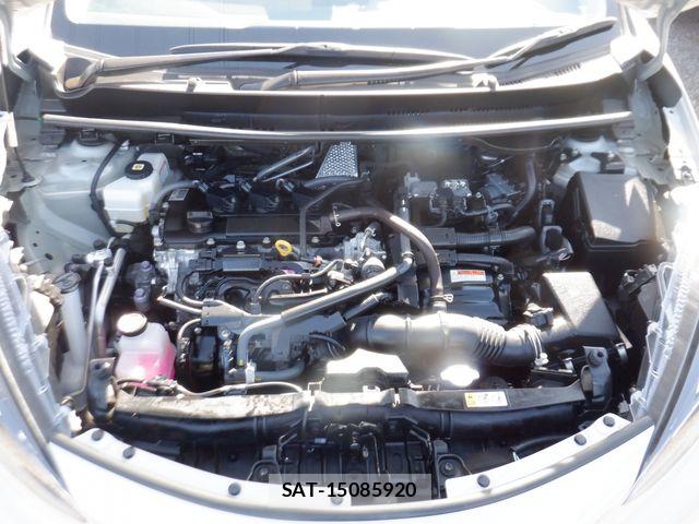Toyota AQUA 2023-06 7452842-3
