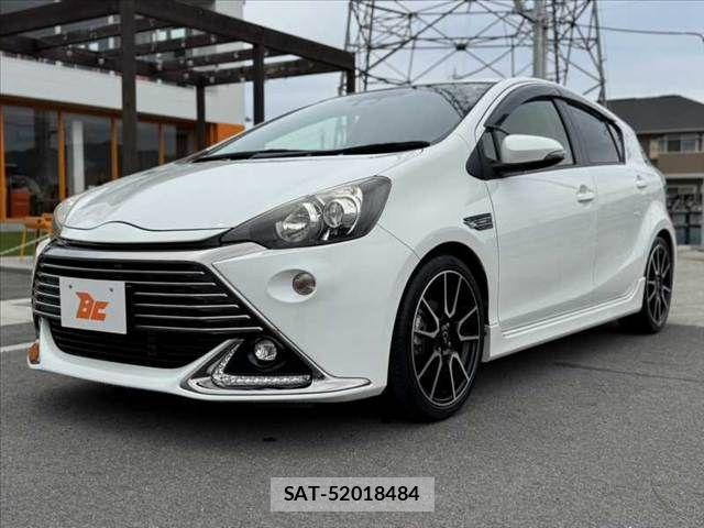 Toyota AQUA 2016-06 7452871-9