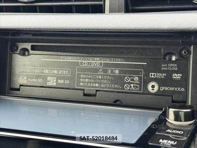 Toyota AQUA 2016-06 7452871-22