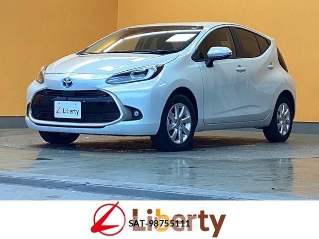 Toyota AQUA 2025-04 7452822-0