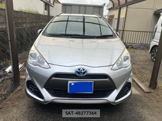 Toyota AQUA 2016-02 7452893-0