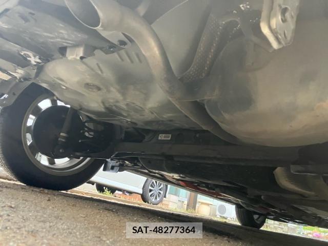 Toyota AQUA 2016-02 7452893-25