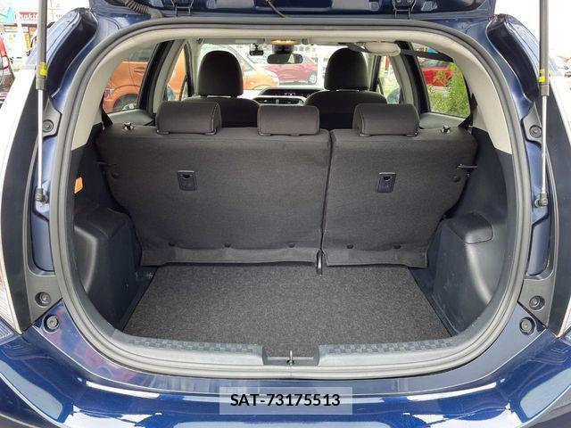 Toyota AQUA 2020-12 7452846-9