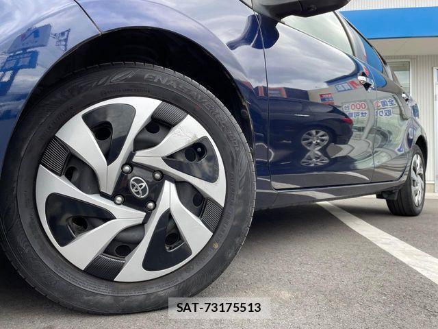 Toyota AQUA 2020-12 7452846-12