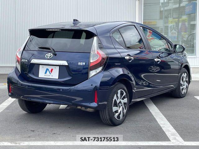 Toyota AQUA 2020-12 7452846-16