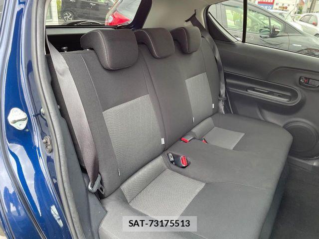 Toyota AQUA 2020-12 7452846-8