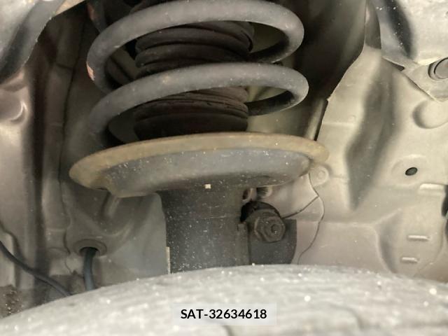 Toyota AQUA 2015-08 7452909-12