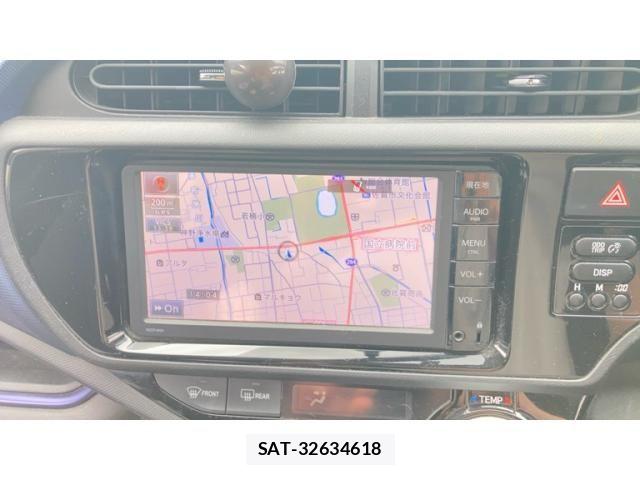 Toyota AQUA 2015-08 7452909-13
