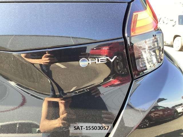 Toyota AQUA 2025-04 7452820-19