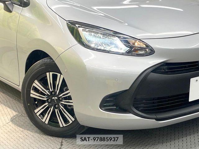 Toyota AQUA 2022-03 7452839-11