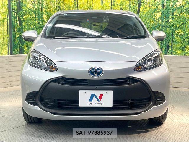 Toyota AQUA 2022-03 7452839-13