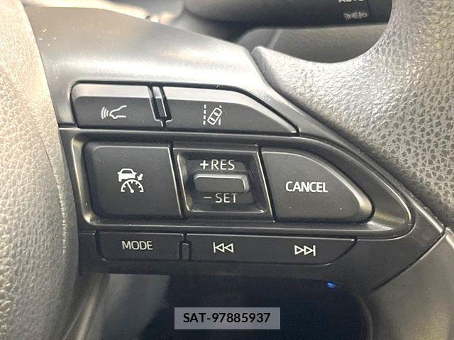 Toyota AQUA 2022-03 7452839-6