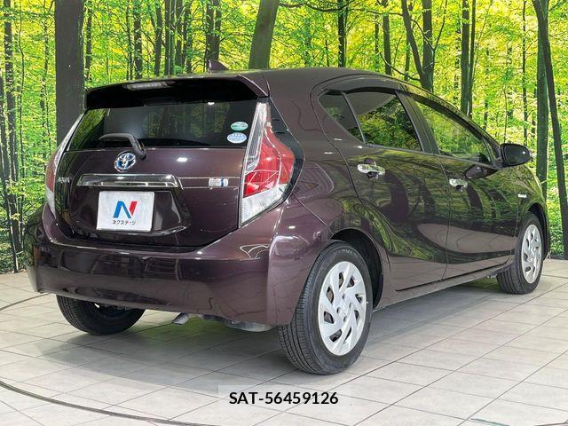 Toyota AQUA 2016-05 7452869-16