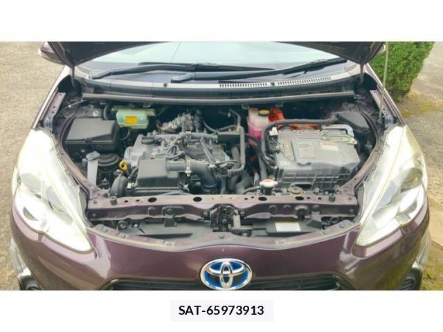 Toyota AQUA 2015-08 7452912-12