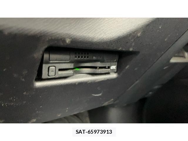Toyota AQUA 2015-08 7452912-27
