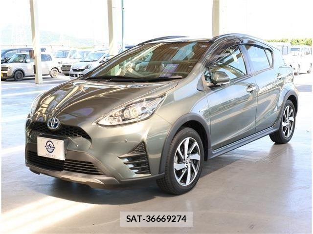 Toyota AQUA 2020-03 7452845-0