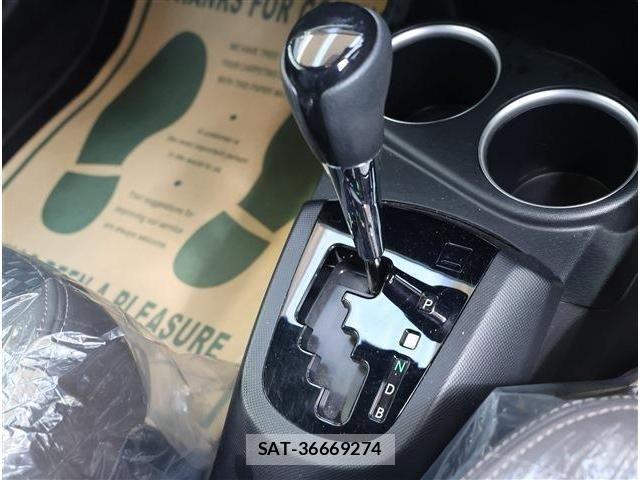 Toyota AQUA 2020-03 7452845-9