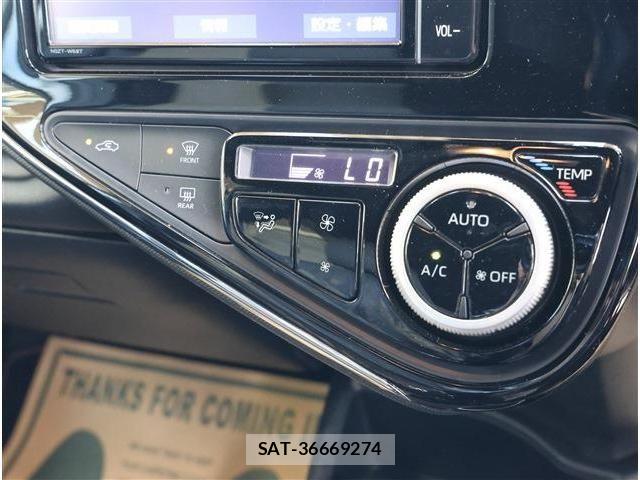 Toyota AQUA 2020-03 7452845-10