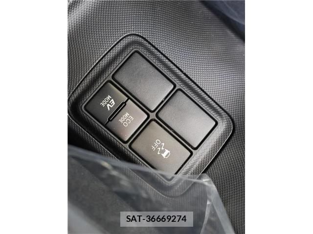 Toyota AQUA 2020-03 7452845-12