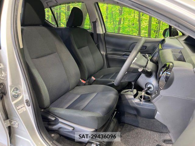 Toyota AQUA 2016-05 7452872-7