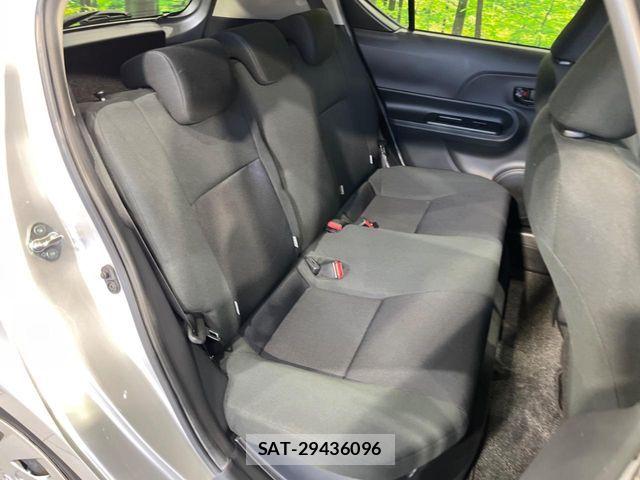 Toyota AQUA 2016-05 7452872-8