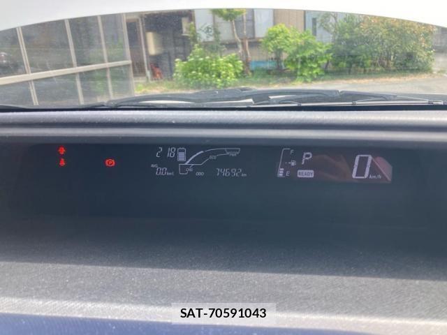 Toyota AQUA 2016-03 7452906-22