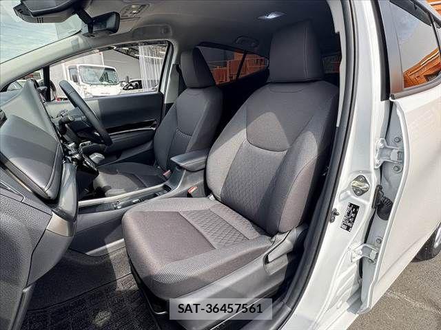 Toyota AQUA 2025-06 7452829-16
