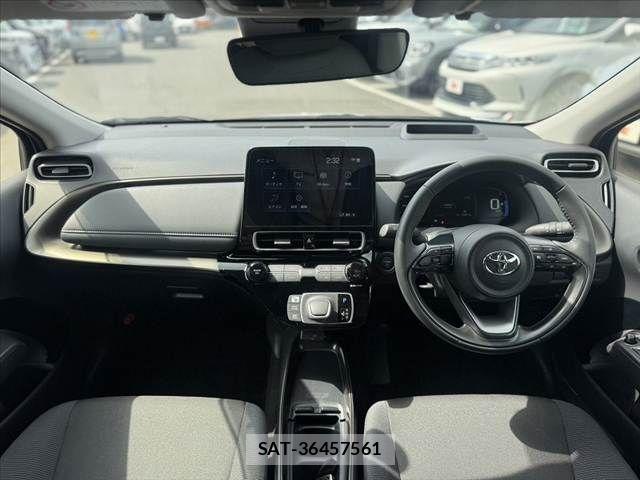 Toyota AQUA 2025-06 7452829-1