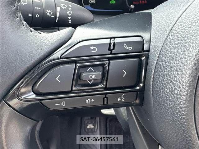 Toyota AQUA 2025-06 7452829-24