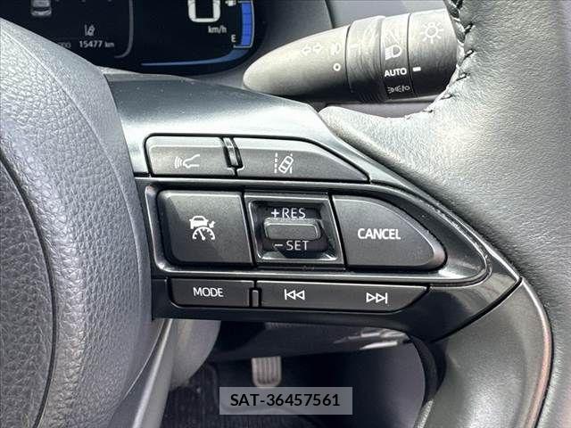Toyota AQUA 2025-06 7452829-25