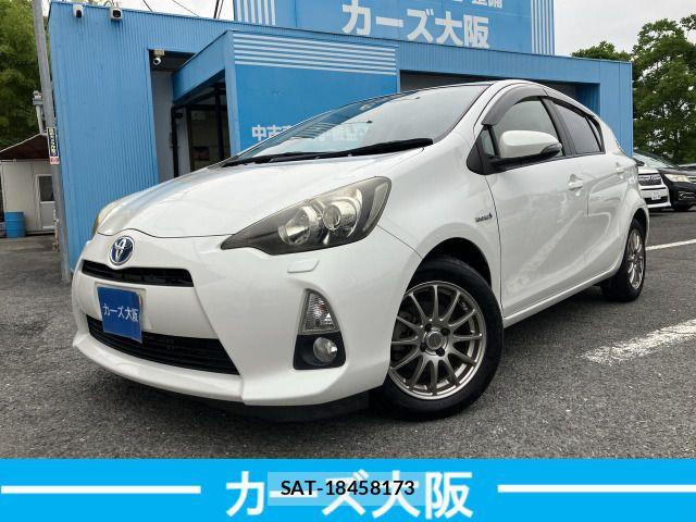Toyota AQUA 2012-11 7452910-0