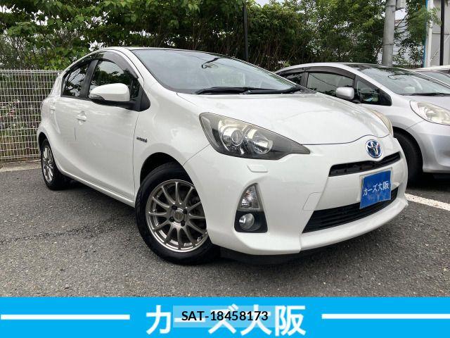 Toyota AQUA 2012-11 7452910-1