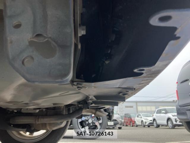 Toyota AQUA 2016-04 7452925-25