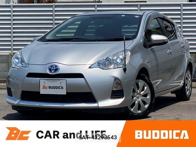 Toyota AQUA 2014-07 7452915-0