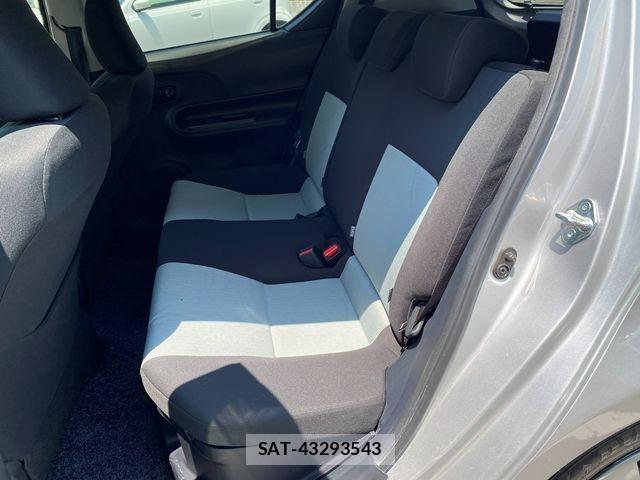 Toyota AQUA 2014-07 7452915-15