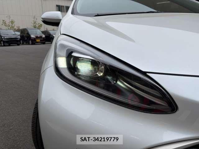 Toyota AQUA 2025-04 7452823-16