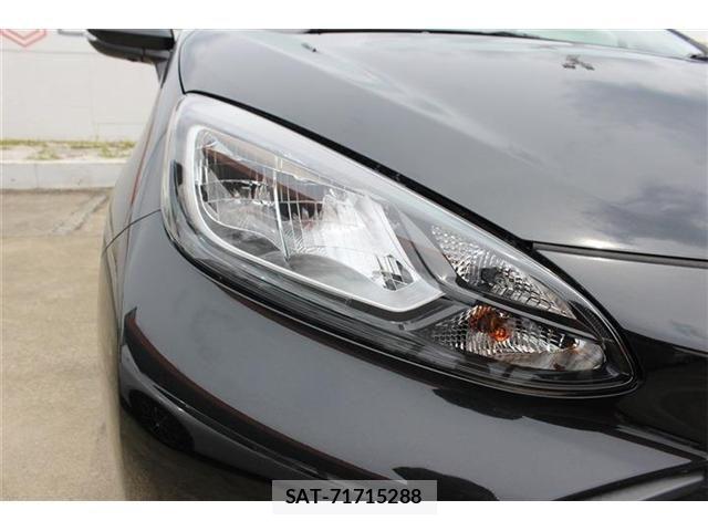 Toyota AQUA 2022-11 7452844-14
