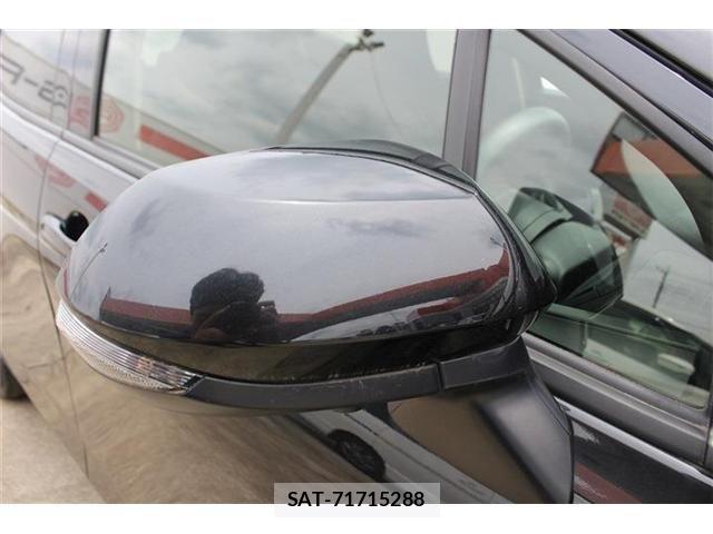 Toyota AQUA 2022-11 7452844-18
