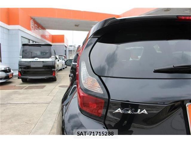 Toyota AQUA 2022-11 7452844-20