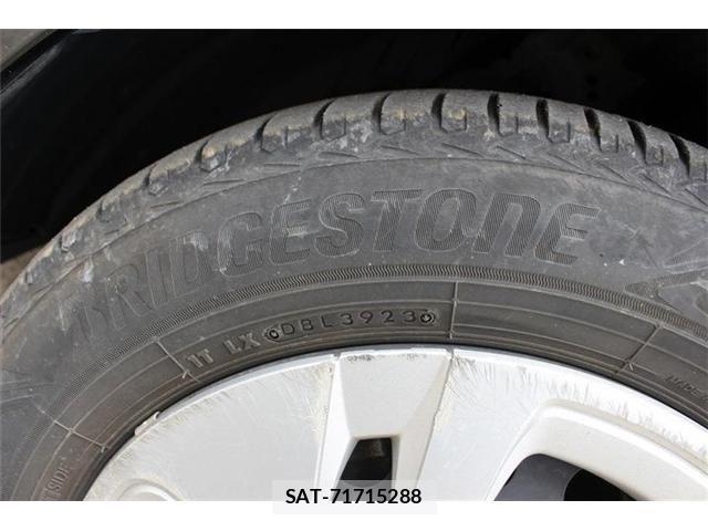 Toyota AQUA 2022-11 7452844-26