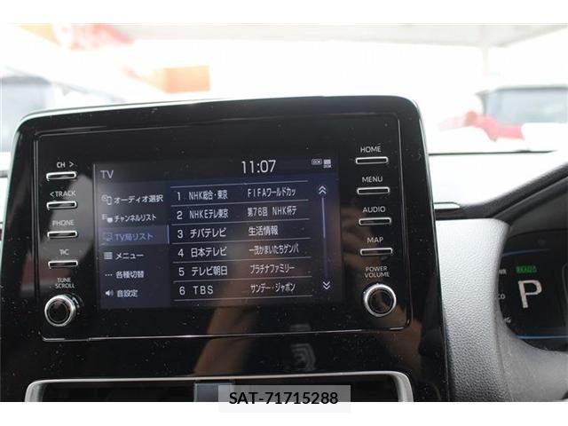 Toyota AQUA 2022-11 7452844-2