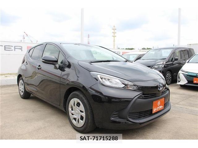 Toyota AQUA 2022-11 7452844-6