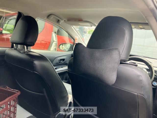 Toyota AQUA 2014-05 7452922-11