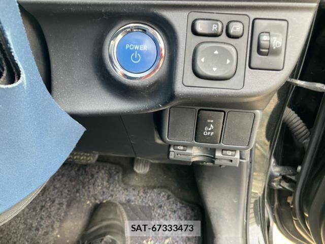 Toyota AQUA 2014-05 7452922-14